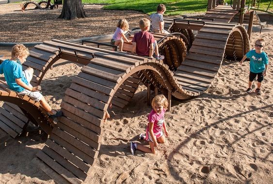 Přírodní hřiště Háj